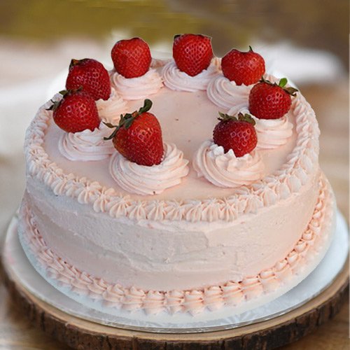 Sumptuous Strawberry Cake from 3/4 Star Bakery