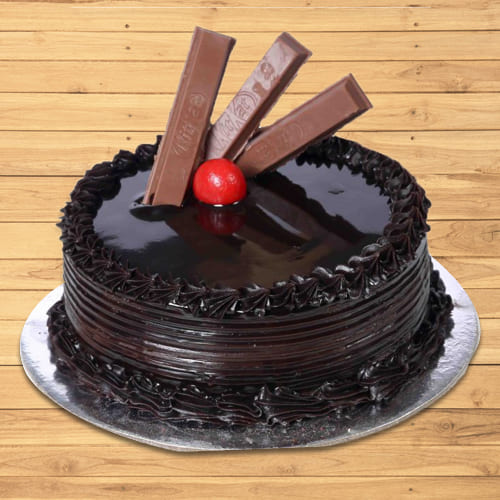 Marvelous Kitkat Chocolate Cake
