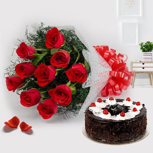 Black Forest Cake N Red Roses Bunch