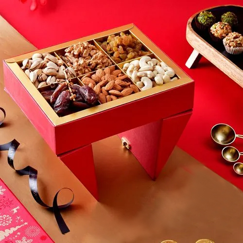 Super Seasonal Delight Nutty Gift Box