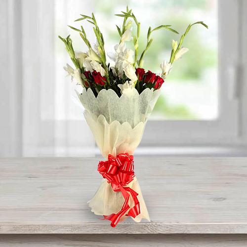 Beautiful Bouquet of Gladiolus N Roses in Tissue Wrap